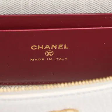 Chanel Chanel "Supple" Top Handle Long Vanity Case with Chain White Grained Calfskin Gold Hardware | Thumbnail 9 Chanel Chanel "Supple" Top Handle Long Vanity Case with Chain White Grained Calfskin Gold Hardware | Thumbnail 9