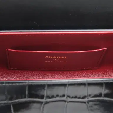 Chanel Chanel Barrel Clutch Bag with Chain Black Croc Embossed Calfskin Gold Hardware | Thumbnail 9 Chanel Chanel Barrel Clutch Bag with Chain Black Croc Embossed Calfskin Gold Hardware | Thumbnail 9