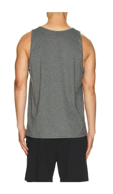 Vuori Tradewind Performance Tank 2.0 | Thumbnail 6 Vuori Tradewind Performance Tank 2.0 | Thumbnail 6