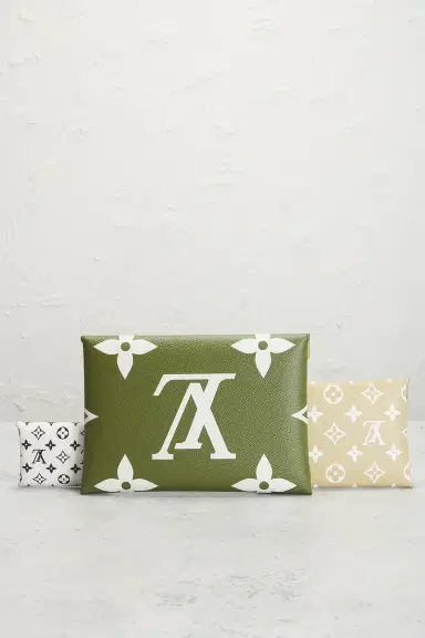 FWRD Renew Louis Vuitton Monogram Giant Kirigami Pochette Set | Thumbnail 3 FWRD Renew Louis Vuitton Monogram Giant Kirigami Pochette Set | Thumbnail 3