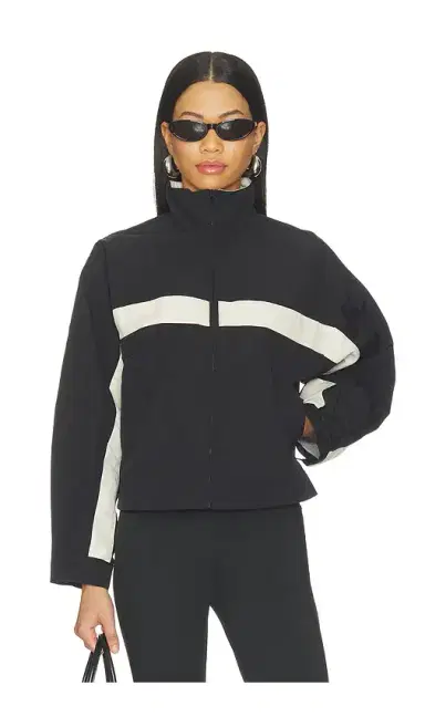 LIONESS Essential Windbreaker | Thumbnail 1 LIONESS Essential Windbreaker | Thumbnail 1
