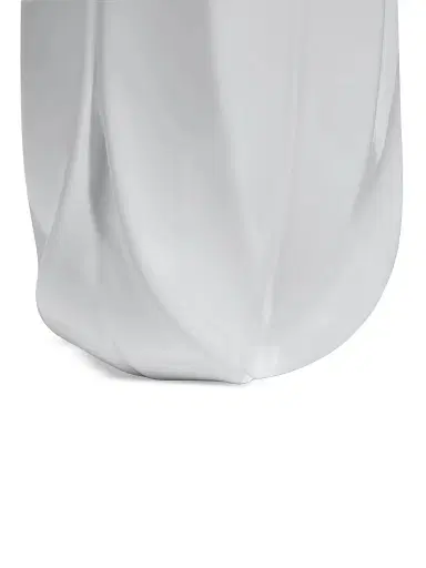Zaha Hadid Design Braid Porcelain Vase | Thumbnail 1 Zaha Hadid Design Braid Porcelain Vase | Thumbnail 1