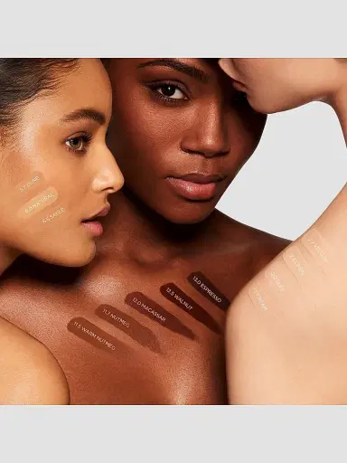 TOM FORD Women's Traceless Foundation Stick - 11.7 Nutmeg | Thumbnail 2 TOM FORD Women's Traceless Foundation Stick - 11.7 Nutmeg | Thumbnail 2