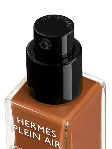 HERMÈS Hermès Plein Air Luminous Matte Skin Care Foundation | Thumbnail 1 HERMÈS Hermès Plein Air Luminous Matte Skin Care Foundation | Thumbnail 1
