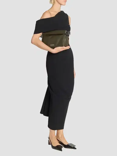 Jacquemus Women's La Pochette Rond Carré Leather Clutch | Thumbnail 2 Jacquemus Women's La Pochette Rond Carré Leather Clutch | Thumbnail 2