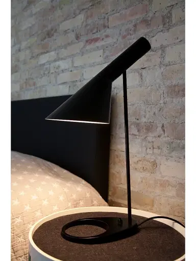 Louis Poulsen AJ Table Lamp | Thumbnail 2 Louis Poulsen AJ Table Lamp | Thumbnail 2