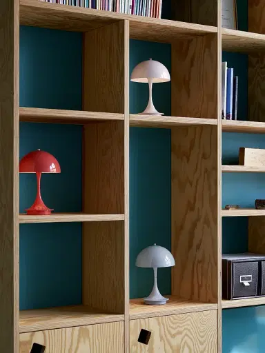 Louis Poulsen Panthella 160 Portable Lamp - Coral | Thumbnail 4 Louis Poulsen Panthella 160 Portable Lamp - Coral | Thumbnail 4