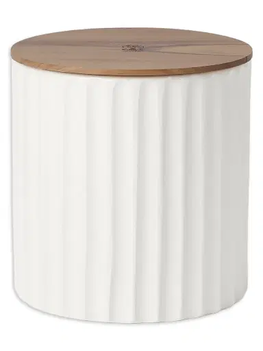 Brunello Cucinelli Large Scented Candle in Ridged Ceramic Vessel with Walnut Wood Lid - Milk | Thumbnail 1 Brunello Cucinelli Large Scented Candle in Ridged Ceramic Vessel with Walnut Wood Lid - Milk | Thumbnail 1