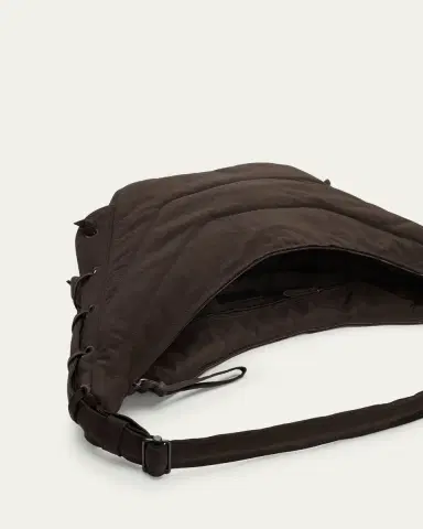 Lemaire Men's Medium Soft Game Shoulder Bag | Thumbnail 3 Lemaire Men's Medium Soft Game Shoulder Bag | Thumbnail 3