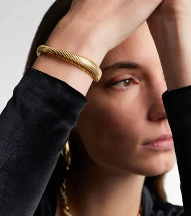 Pamela Zamore Isla Flow II 18kt gold bangle | Thumbnail 3 Pamela Zamore Isla Flow II 18kt gold bangle | Thumbnail 3