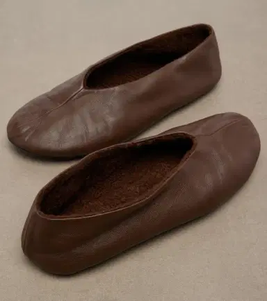 The Row Stella shearling-trimmed leather ballet flats | Thumbnail 3 The Row Stella shearling-trimmed leather ballet flats | Thumbnail 3