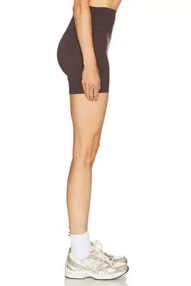 Varley Freesoft High Rise 5 Short | Thumbnail 3 Varley Freesoft High Rise 5 Short | Thumbnail 3