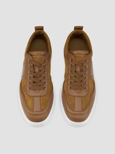 Christian Louboutin Men's Retero Sneakers - Rhea | Thumbnail 2 Christian Louboutin Men's Retero Sneakers - Rhea | Thumbnail 2