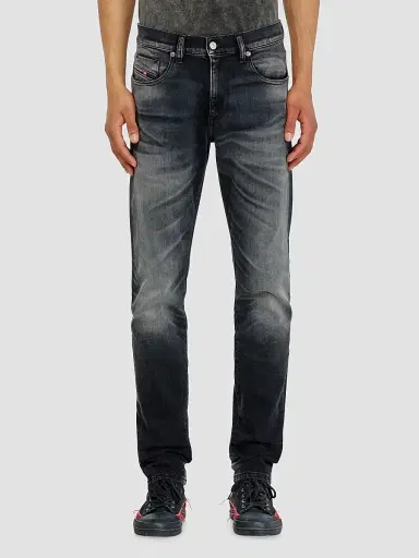 Diesel Men's 2019 Strukt Slim Jeans - Black Denim | Thumbnail 4 Diesel Men's 2019 Strukt Slim Jeans - Black Denim | Thumbnail 4