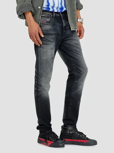Diesel Men's 2019 Strukt Slim Jeans - Black Denim | Thumbnail 5 Diesel Men's 2019 Strukt Slim Jeans - Black Denim | Thumbnail 5