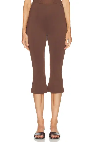 THE PARK Allison Capri Legging | Thumbnail 1 THE PARK Allison Capri Legging | Thumbnail 1