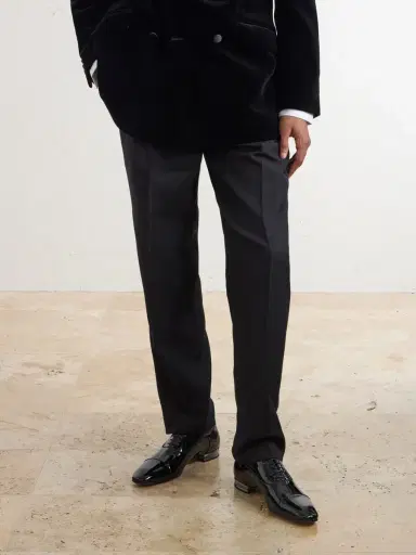 Christian Louboutin Greggo Patent-Leather Oxford Shoes - Men | Thumbnail 2 Christian Louboutin Greggo Patent-Leather Oxford Shoes - Men | Thumbnail 2