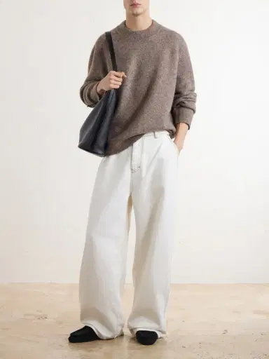 A.P.C. Dylan Sweater - Men | Thumbnail 2 A.P.C. Dylan Sweater - Men | Thumbnail 2