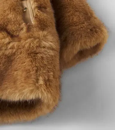 CHLOÉ KIDS Chloé Kids Hooded teddy coat | Thumbnail 2 CHLOÉ KIDS Chloé Kids Hooded teddy coat | Thumbnail 2