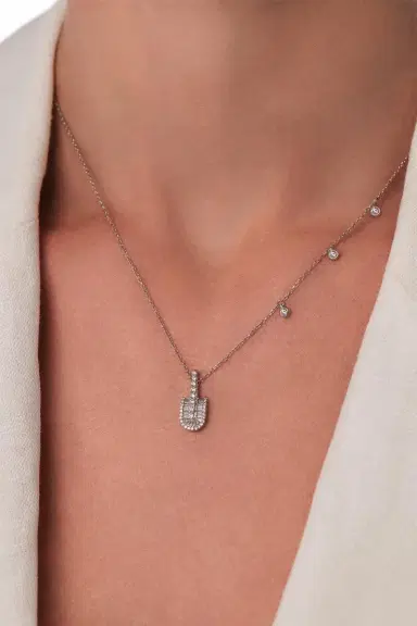 U LOS ANGELES Diamond Baguette U Solo Three Charm Necklace - White Gold | Thumbnail 2 U LOS ANGELES Diamond Baguette U Solo Three Charm Necklace - White Gold | Thumbnail 2