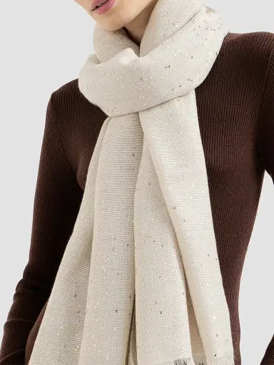 Brunello Cucinelli Women's Cashmere and Silk Diamond Yarn Scarf - Oyster | Thumbnail 4 Brunello Cucinelli Women's Cashmere and Silk Diamond Yarn Scarf - Oyster | Thumbnail 4