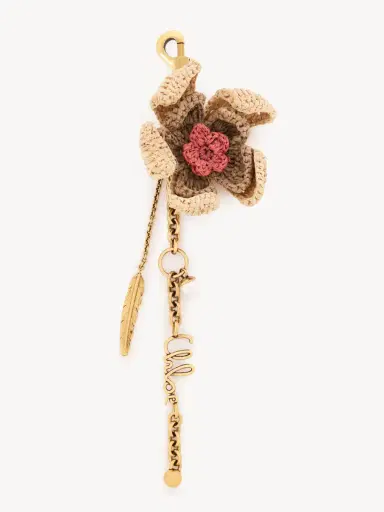 Chloé Chloé Symbols Flower bag charm in raffia & brass | Thumbnail 2 Chloé Chloé Symbols Flower bag charm in raffia & brass | Thumbnail 2