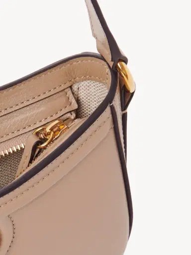 Chloé Horse Medal shoulder bag in grained leather | Thumbnail 6 Chloé Horse Medal shoulder bag in grained leather | Thumbnail 6