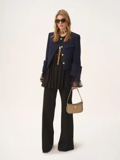 Chloé Horse Medal shoulder bag in grained leather | Thumbnail 8 Chloé Horse Medal shoulder bag in grained leather | Thumbnail 8