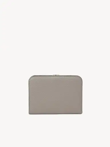 Chloé Alphabet bifold wallet in grained leather | Thumbnail 4 Chloé Alphabet bifold wallet in grained leather | Thumbnail 4