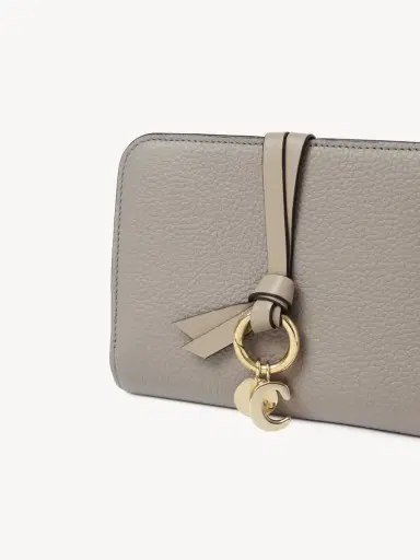 Chloé Alphabet bifold wallet in grained leather | Thumbnail 6 Chloé Alphabet bifold wallet in grained leather | Thumbnail 6