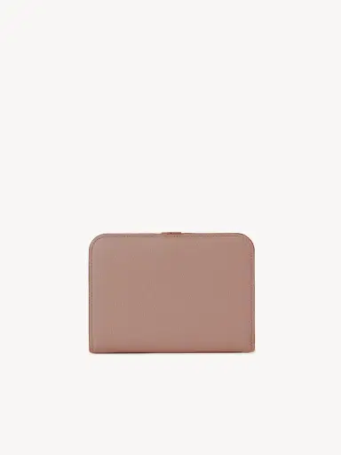 Chloé Alphabet bi-fold wallet in grained leather | Thumbnail 4 Chloé Alphabet bi-fold wallet in grained leather | Thumbnail 4