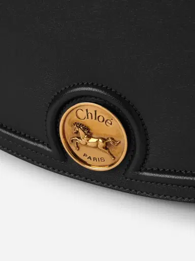 Chloé Horse Medal saddle bag in grained leather | Thumbnail 6 Chloé Horse Medal saddle bag in grained leather | Thumbnail 6