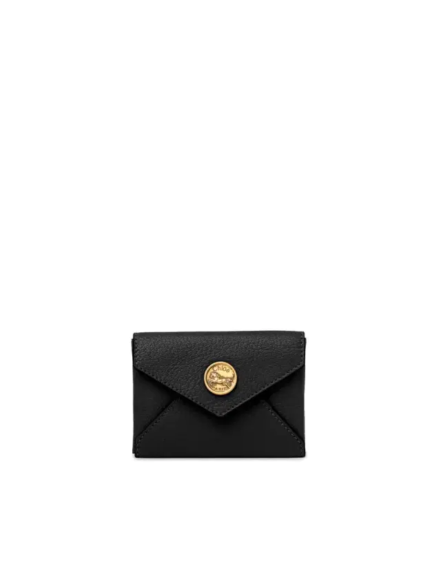 Envelope card holder in grained leather Envelope card holder in grained leather