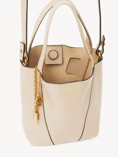 Chloé Small Chloé Spin tote bag in grained leather | Thumbnail 5 Chloé Small Chloé Spin tote bag in grained leather | Thumbnail 5