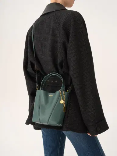 Chloé Small Chloé Spin tote bag in grained leather | Thumbnail 3 Chloé Small Chloé Spin tote bag in grained leather | Thumbnail 3