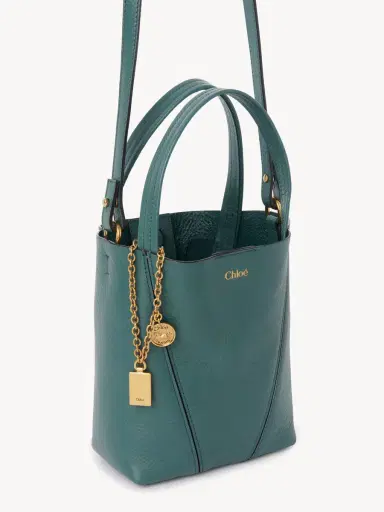 Chloé Small Chloé Spin tote bag in grained leather | Thumbnail 5 Chloé Small Chloé Spin tote bag in grained leather | Thumbnail 5