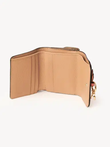 Chloé Small Alphabet tri-fold in grained leather | Thumbnail 4 Chloé Small Alphabet tri-fold in grained leather | Thumbnail 4