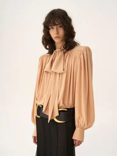 Chloé Oversized gathered lavallière blouse in crêpe de chine | Thumbnail 4 Chloé Oversized gathered lavallière blouse in crêpe de chine | Thumbnail 4