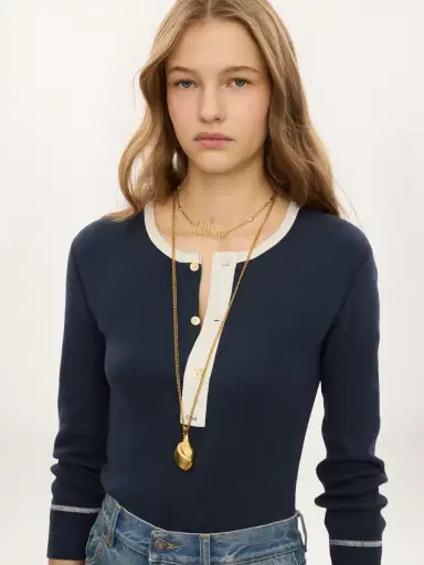 Chloé Fitted Henley shirt in cotton jersey | Thumbnail 6 Chloé Fitted Henley shirt in cotton jersey | Thumbnail 6