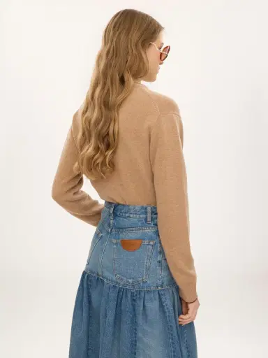 Chloé Fitted logo cardigan in a wool & cashmere knit | Thumbnail 5 Chloé Fitted logo cardigan in a wool & cashmere knit | Thumbnail 5