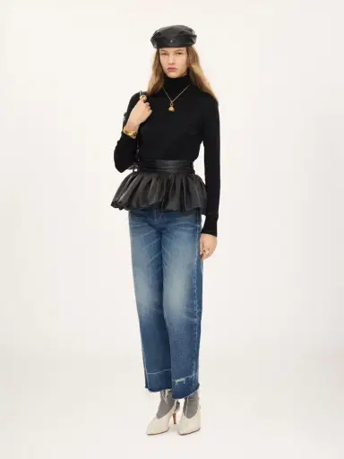 Chloé Fitted turtleneck in a wool knit | Thumbnail 3 Chloé Fitted turtleneck in a wool knit | Thumbnail 3