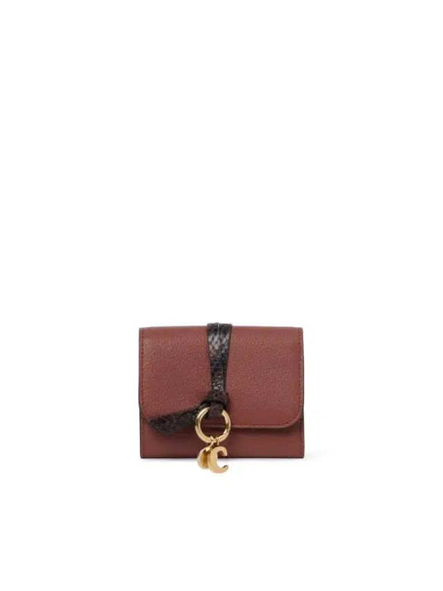 Small Alphabet tri-fold in grained leather Small Alphabet tri-fold in grained leather