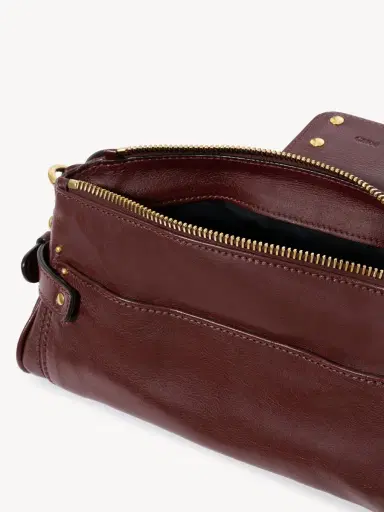 Chloé Small Paddington bag with strap in grained leather | Thumbnail 7 Chloé Small Paddington bag with strap in grained leather | Thumbnail 7