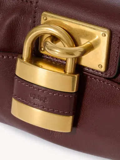 Chloé Small Paddington bag with strap in grained leather | Thumbnail 8 Chloé Small Paddington bag with strap in grained leather | Thumbnail 8