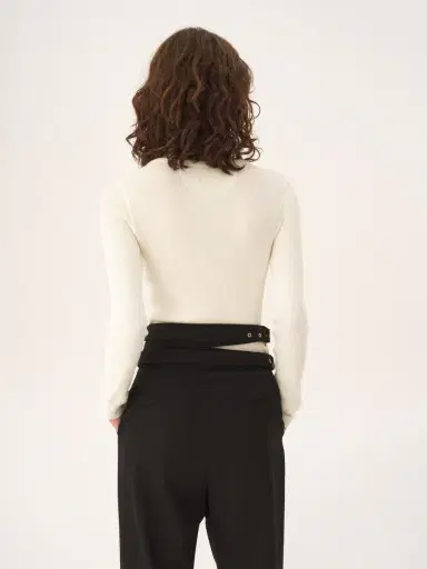 Chloé Scoop-neck Henley shirt in cotton jersey | Thumbnail 5 Chloé Scoop-neck Henley shirt in cotton jersey | Thumbnail 5