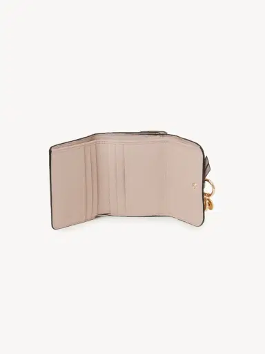 Chloé Small Alphabet tri-fold in grained leather | Thumbnail 5 Chloé Small Alphabet tri-fold in grained leather | Thumbnail 5