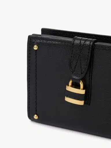 Chloé Paddington square wallet in grained leather | Thumbnail 6 Chloé Paddington square wallet in grained leather | Thumbnail 6