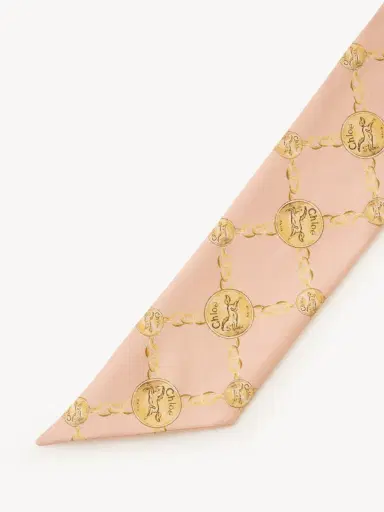Chloé The Chloé Horse Medal bandeau scarf in silk twill | Thumbnail 4 Chloé The Chloé Horse Medal bandeau scarf in silk twill | Thumbnail 4