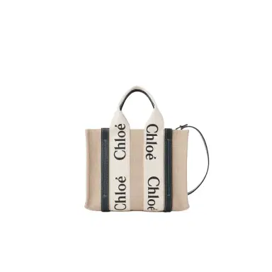 Chloé Small Woody tote bag in linen | Thumbnail 1 Chloé Small Woody tote bag in linen | Thumbnail 1