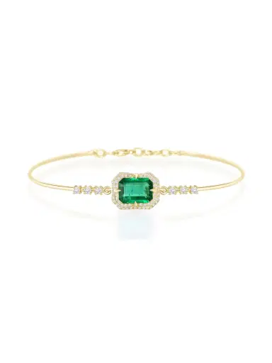 YI COLLECTION Emerald & Diamond Aurora Bangle | Thumbnail 1 YI COLLECTION Emerald & Diamond Aurora Bangle | Thumbnail 1